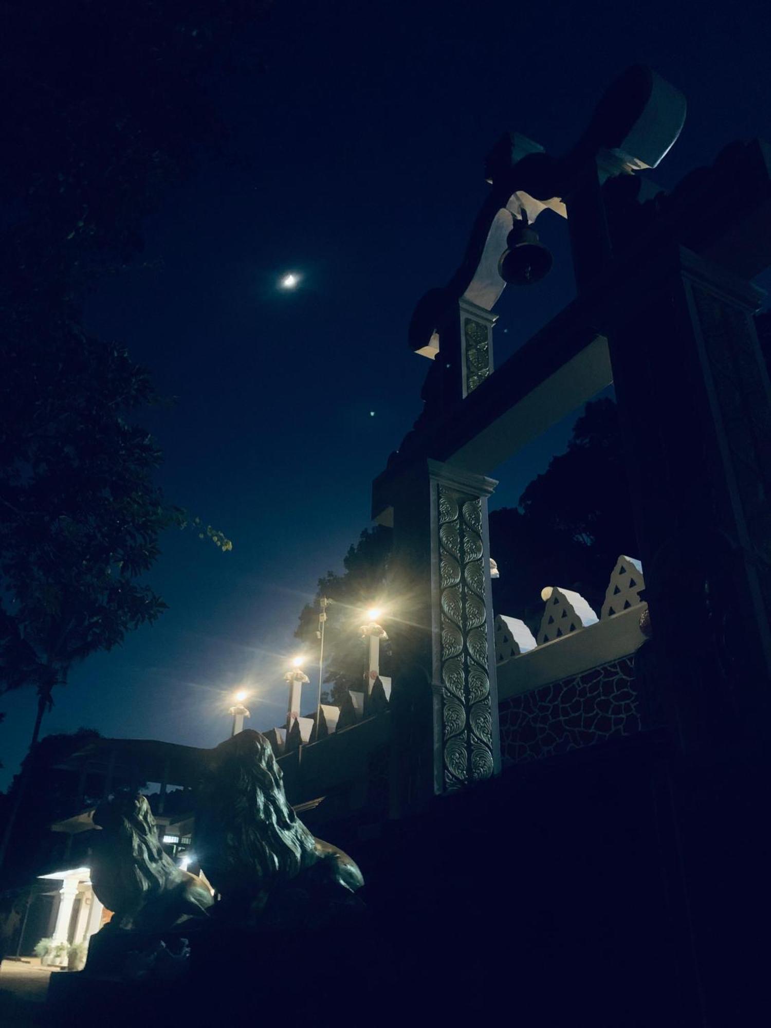 Meditation Monastery Stay エッラ エクステリア 写真